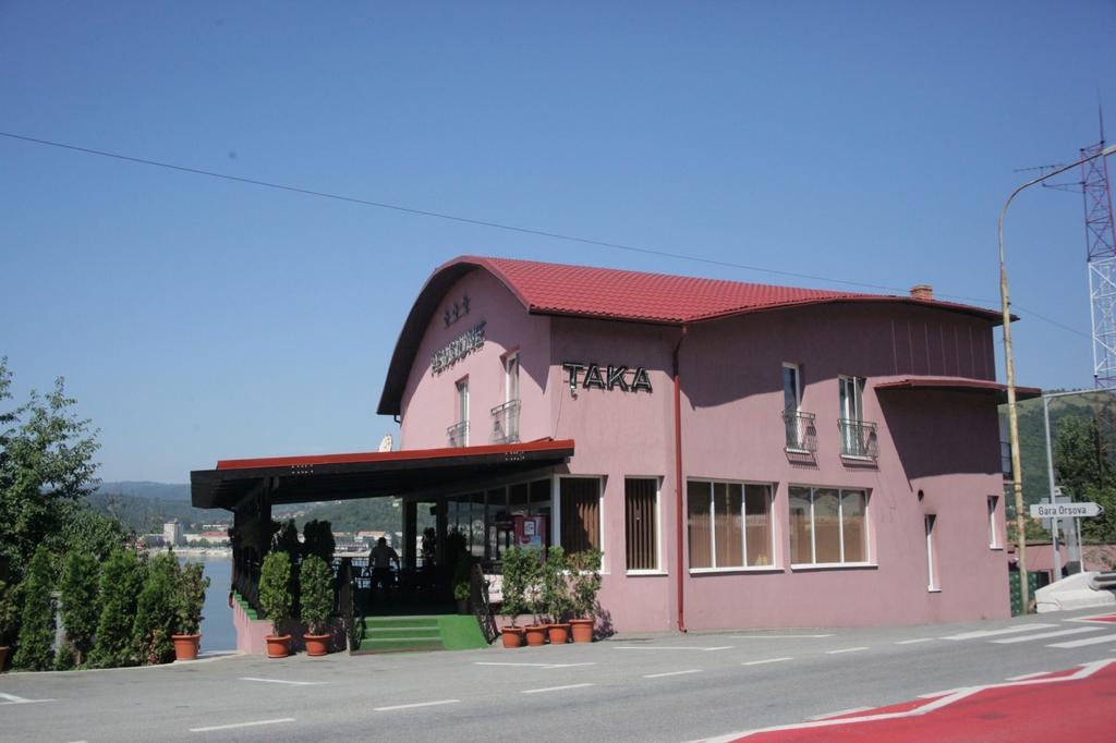 Pensiunea Taka Orşova المظهر الخارجي الصورة